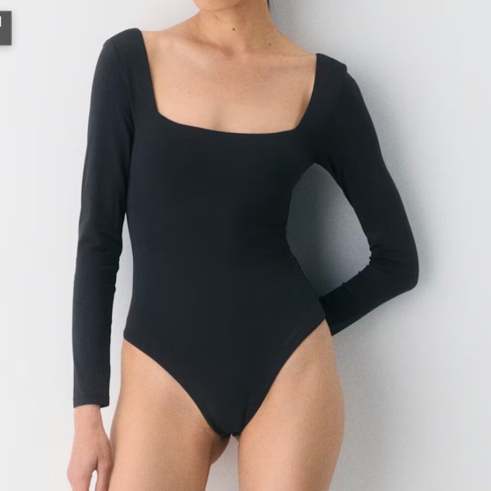 Aritzia Women's Black Bodysuit